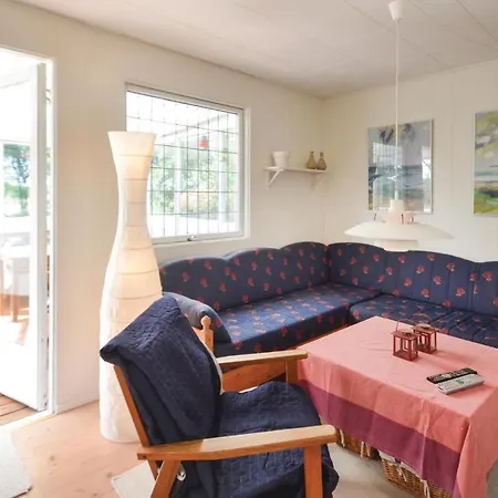Two-bedroom Holiday In Vaggerlose